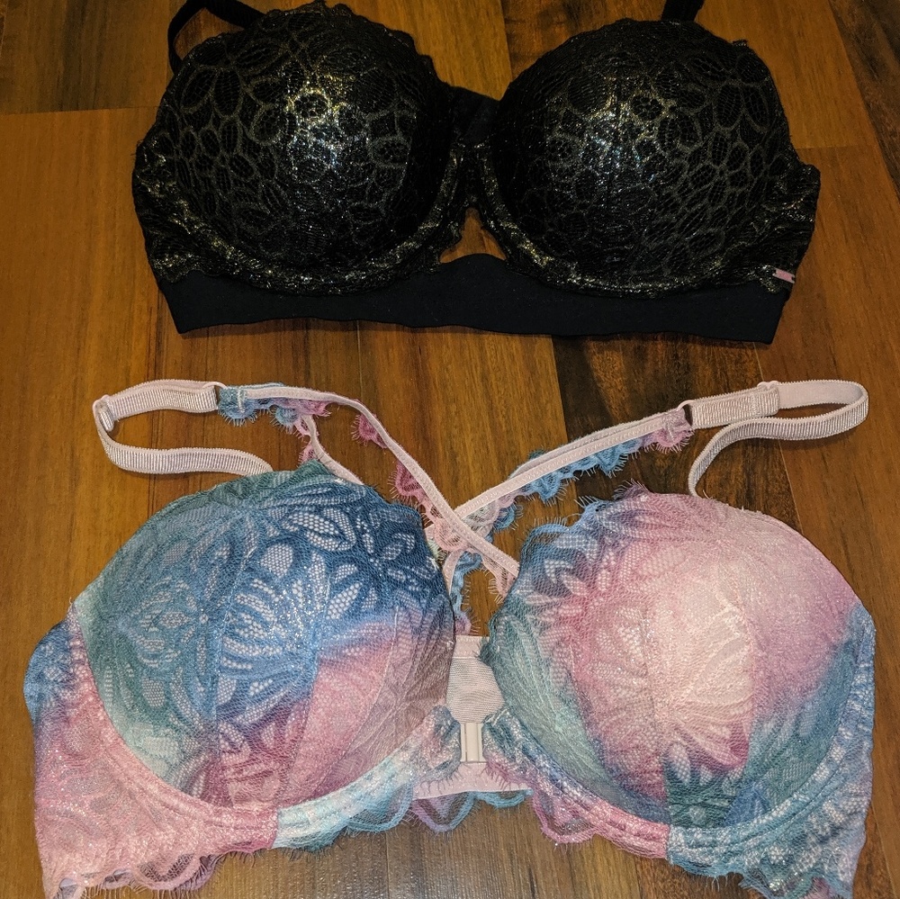 36 D Victoria Secret Pink Bras